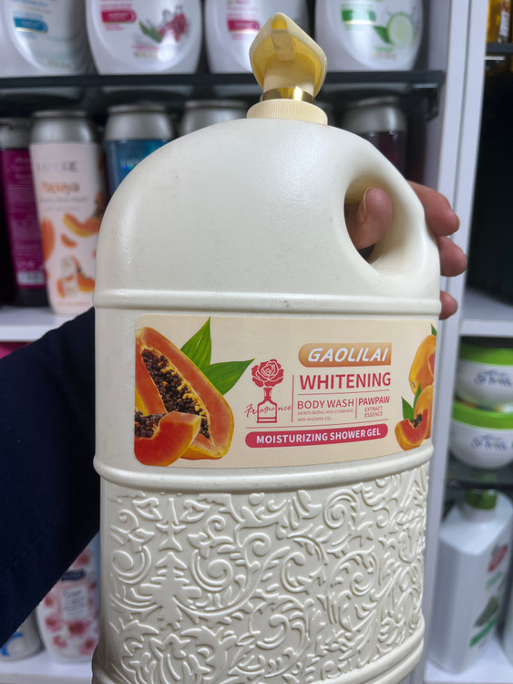 شامپو بدن روشنکننده و آبرسان گائولیلای (GAOLILAI) حاوی عصاره پاپایا - حجم ۲ لیتر