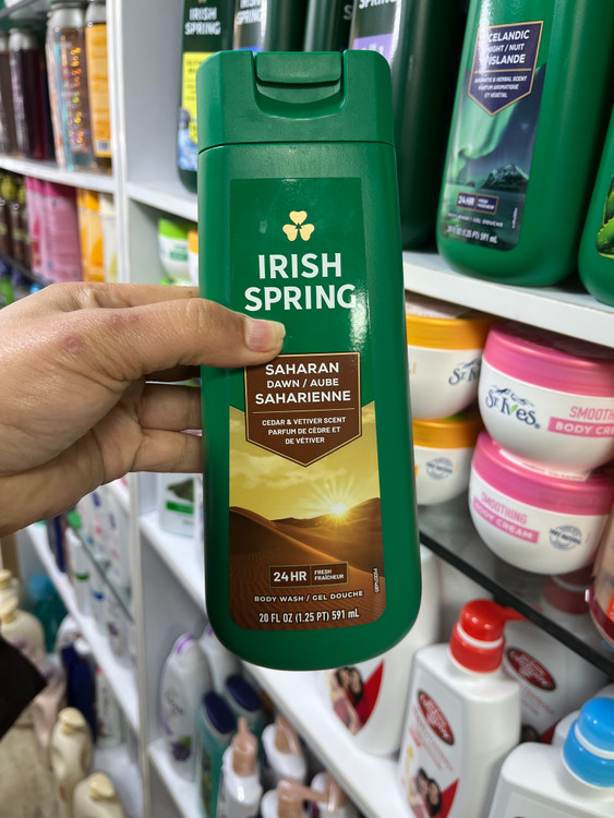 شامپو بدن آیریش اسپرینگ (Irish Spring) مدل Saharan Dawn با رایحه سدر و خسخس حجم ۵۹۱ میل