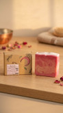 صابون گیاهی گل سرخ مهتاب (آبرسان و جوانساز قوی)