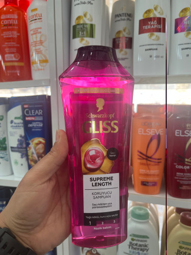 شامپو گلیس مخصوص کف سر چرب و ساقه خشک Gliss