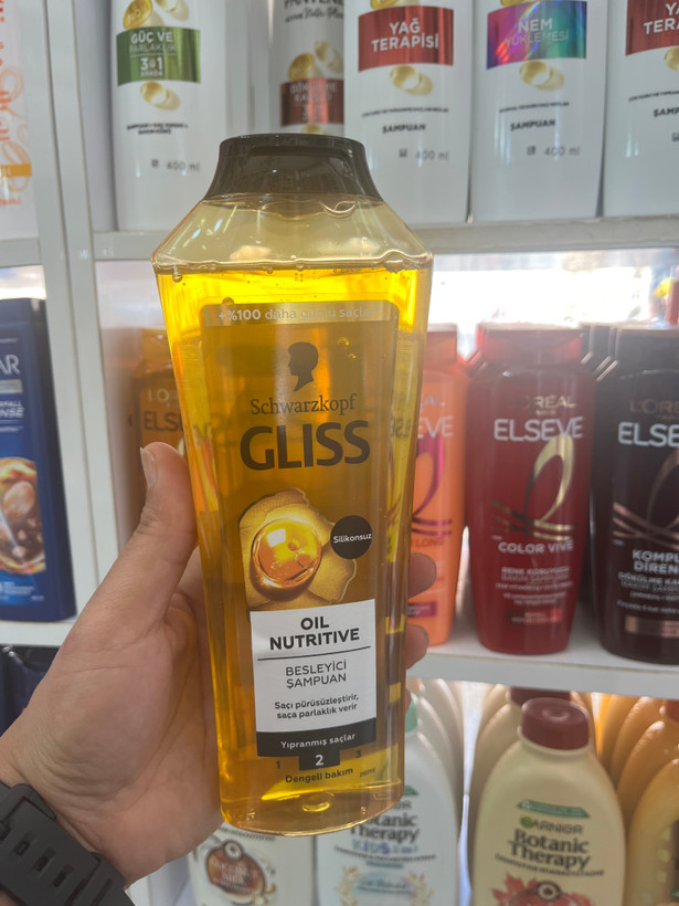 شامپو تغذیهکننده گلیس (Gliss) مدل Oil Nutritive حجم ۴۰۰ میلیلیتر (بدون سیلیکون)