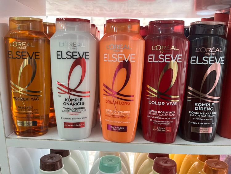 شامپو تثبیتکننده رنگ مو لورآل (L'Oréal) مدل Elseve Color Vive حجم ۳۶۰ میلیلیتر