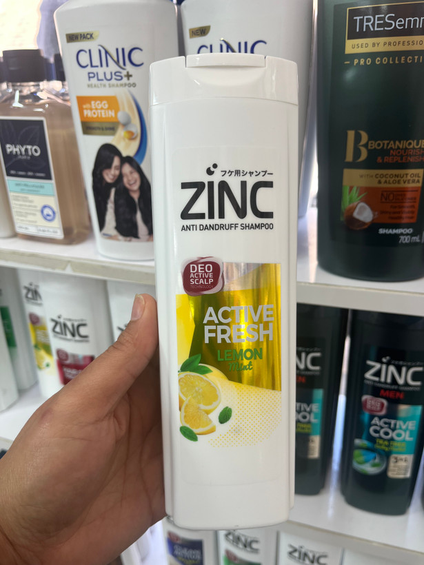 شامپو ضد شوره زینک مدل Active Fresh با عصاره لیمو – حجم ۳۰۰ میلیلیتر