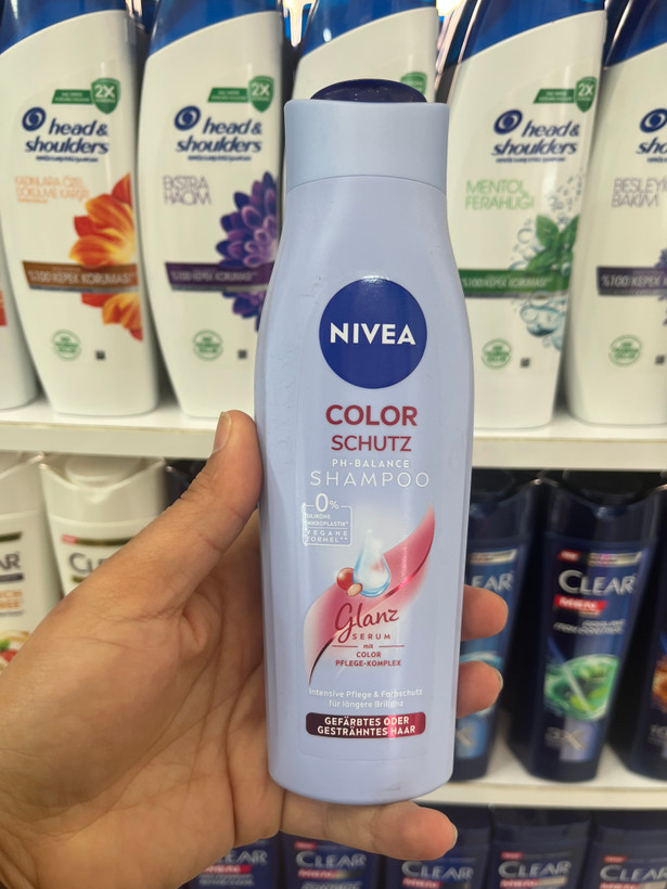 شامپو تثبیتکننده رنگ مو نیوآ (NIVEA) مدل Color Schutz حجم ۲۵۰ میلیلیتر (بدون سیلیکون و وگان)