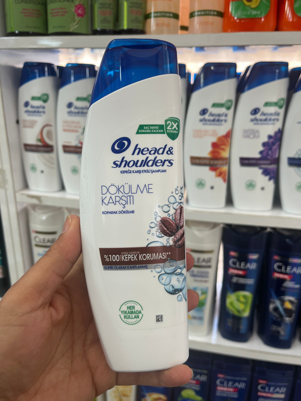 شامپو ضدشوره و ضد ریزش هد اند شولدرز (Head & Shoulders) مدل Dökülme Karşıtı حجم ۳۰۰ میلیلیتر