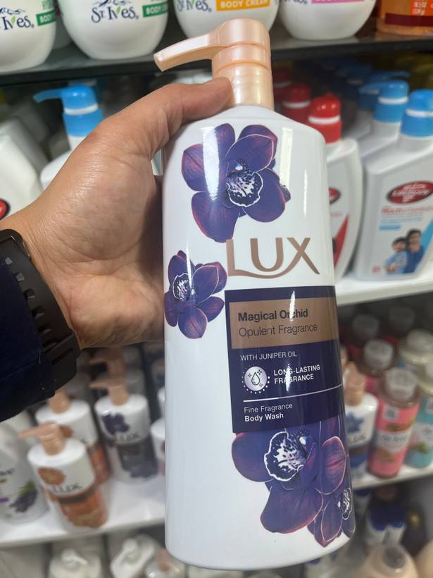 شامپو بدن لوکس (LUX) مدل Magical Orchid (ارکیده جادویی) حاوی روغن سرو کوهی حجم ۶۰۰ میلیلیتر
