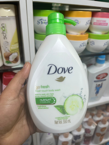 شامپو بدن داو (Dove) مدل Go Fresh با رایحه خیار و چای سبز حجم ۵۵۰ میلیلیتر