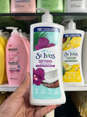 لوسیون بدن سنت ایوز (St. Ives) مدل Softening با عصاره نارگیل و گل ارکیده – حجم ۶۲۱ میلیلیتر