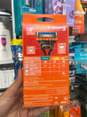 خودتراش ژیلت (Gillette) مدل Fusion5 (فیوژن ۵) به همراه ۲ عدد تیغ یدک - اصل لهستان