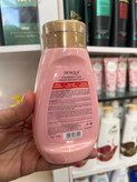 نمک بدن بیوآکوا (BIOAQUA) مدل Strawberry Cake - حاوی عصاره توتفرنگی (وزن ۴۳۰ گرم)