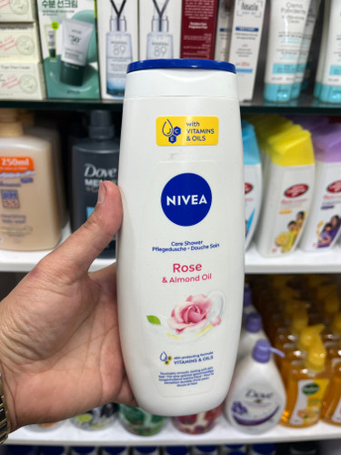 شامپو بدن نیوآ (NIVEA) مدل گل رز و روغن بادام - حجم ۵۰۰ میلیلیتر