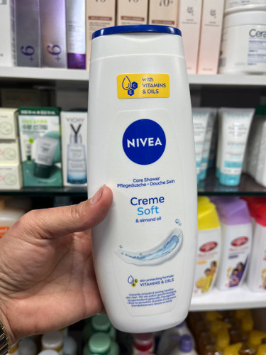 شامپو بدن نیوآ (NIVEA) مدل کرم سافت (Creme Soft) - حاوی روغن بادام و ویتامین (حجم ۵۰۰ میلیلیتر)