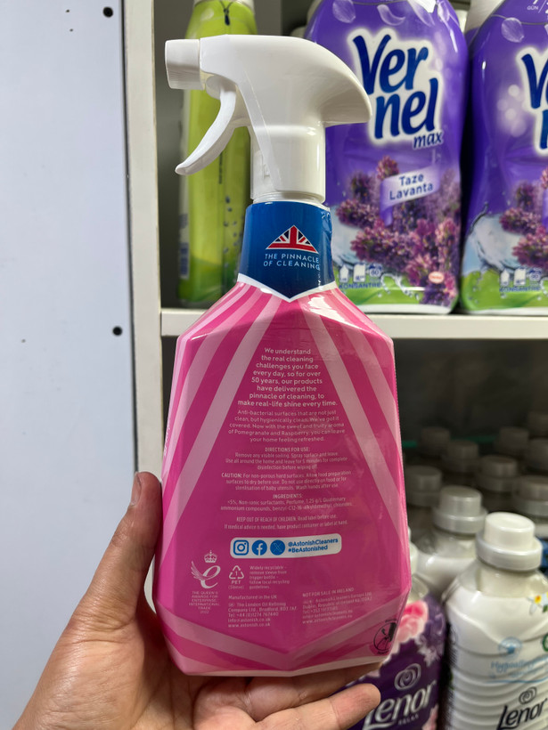 اسپری آنتیباکتریال و ضدعفونیکننده سطوح آستونیش (Astonish) رایحه انار و تمشک - ۷۵۰ میلیلیتر