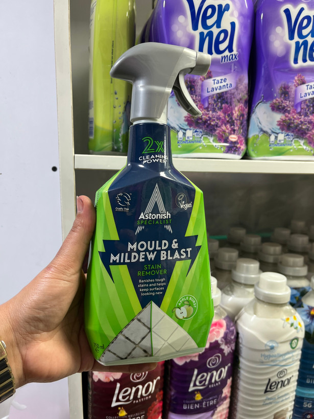 اسپری جرمگیر و پاککننده قوی کپک و قارچ آستونیش (Astonish) مدل Mould & Mildew - ۷۵۰ میلیلیتر