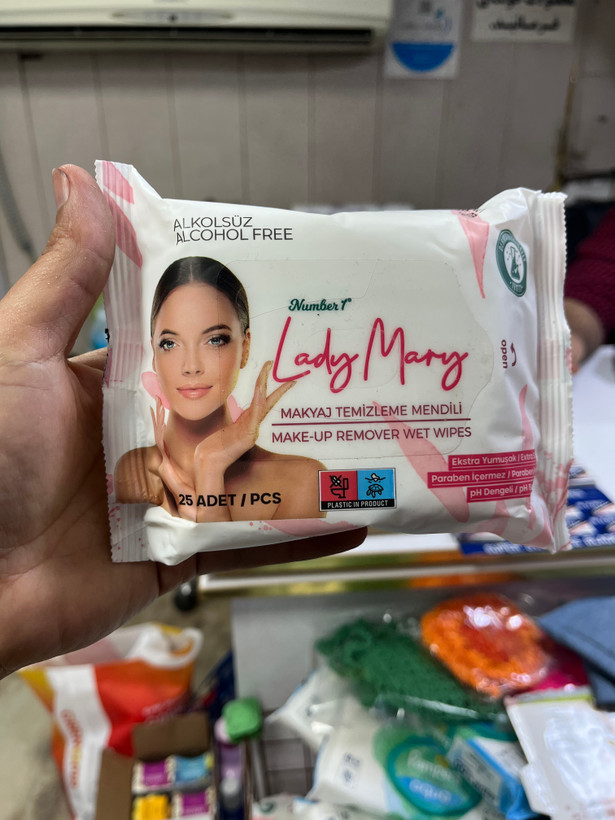 دستمال مرطوب آرایش پاککن لیدی مری (Lady Mary) بدون الکل و پارابن - ۲۵ عددی