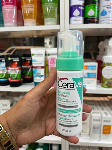 فوم شستشوی صورت متعادلکننده سراوی (CeraVe) مدل Balancing Air Foam - ۱۴۸ میلیلیتر