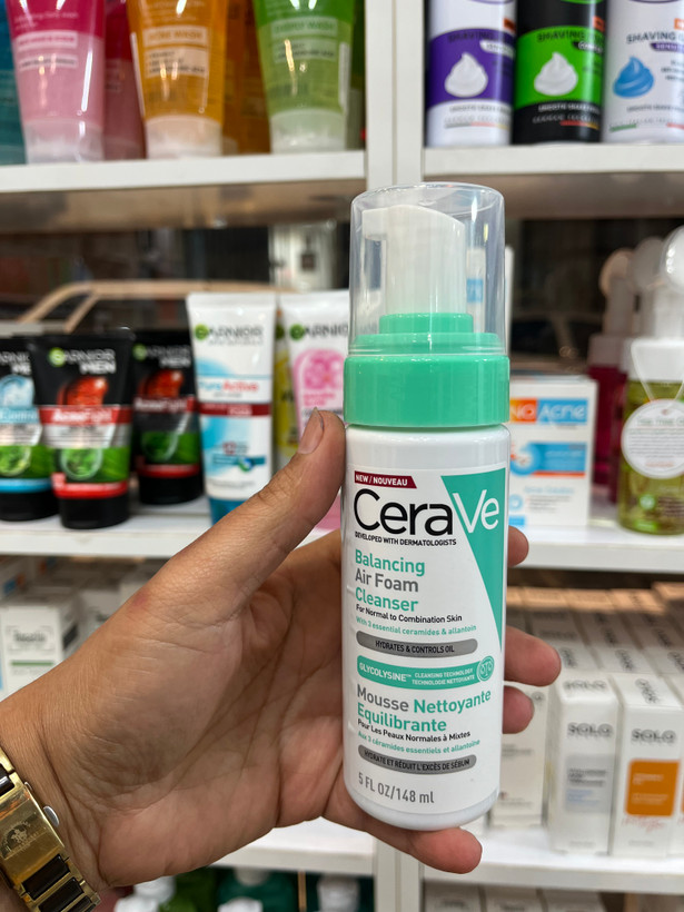 فوم شستشوی صورت متعادلکننده سراوی (CeraVe) مدل Balancing Air Foam - ۱۴۸ میلیلیتر