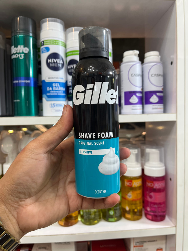 کف/فوم اصلاح جلیت (Gillette) مدل Comfort Aqua با رایحه کلاسیک (Original) - 2۰۰ میلیلیتر