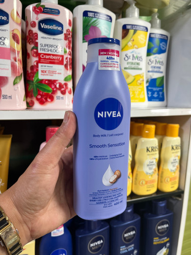 لوسیون بدن نیوآ (Nivea) مدل Smooth Sensation حاوی هیالورونیک اسید و شیباتر - حجم ۴۰۰ میلیلیتر