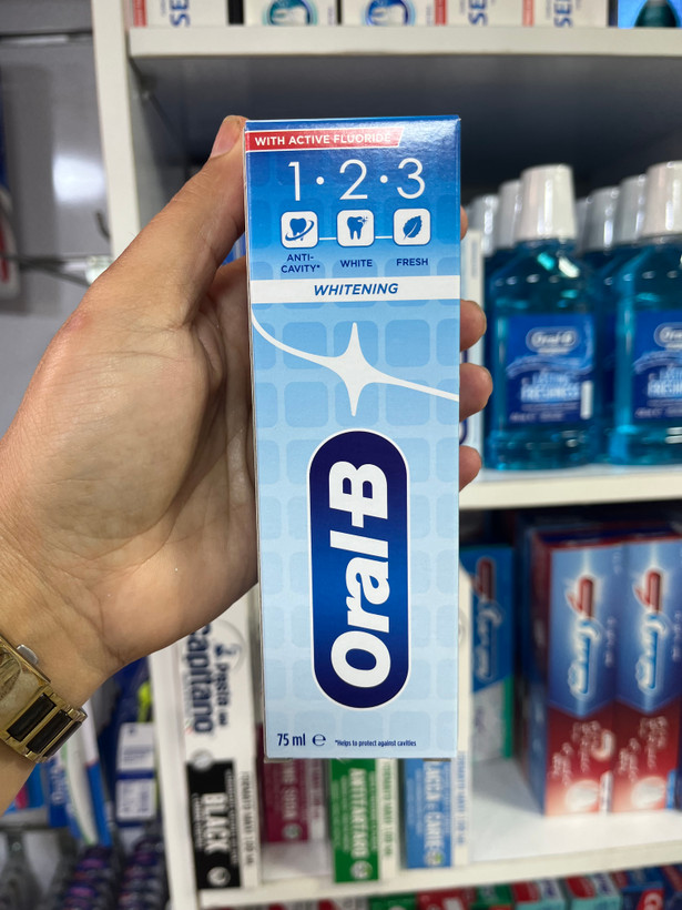 خمیر دندان اورال-بی (Oral-B) مدل 1.2.3 Whitening - حجم ۷۵ میلیلیتر