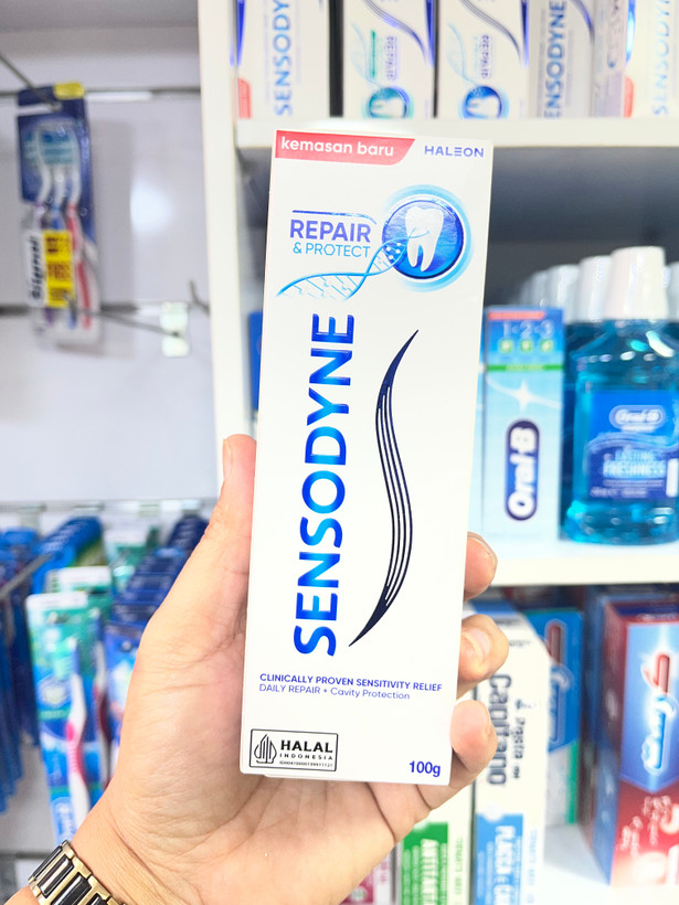 خمیر دندان سنسوداین (Sensodyne) مدل Repair & Protect - ترمیم روزانه و ضد پوسیدگی - حجم ۱۰۰ گرم