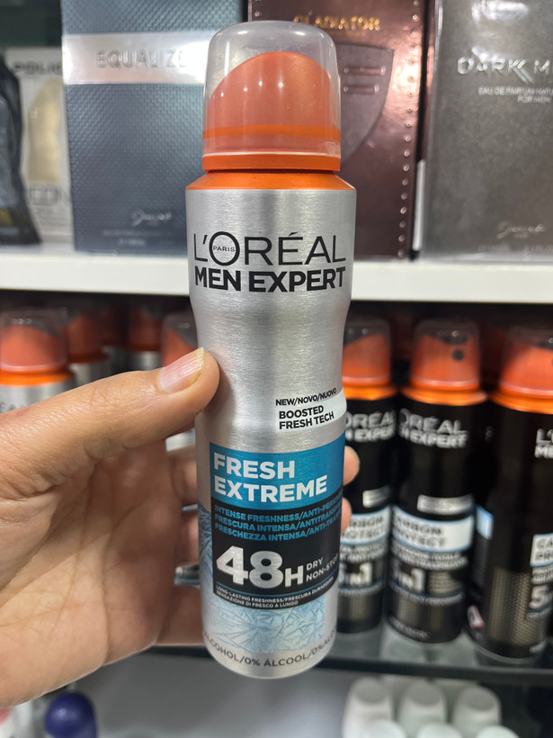 اسپری خوشبوکننده و ضد تعریق مردانه لورآل (L'Oréal Men Expert) مدل بوستد اکستریم - طراوت شدید، بدون الکل، ۴۸ ساعته