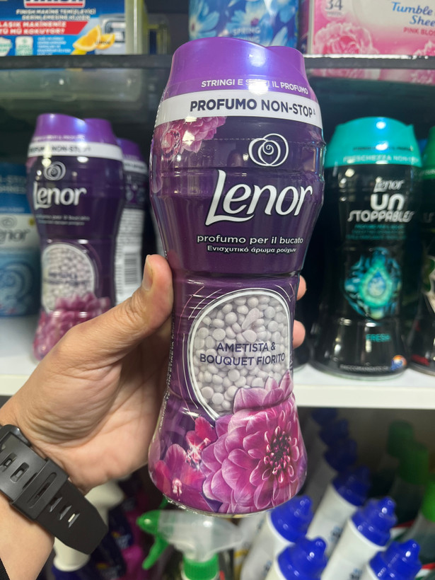 تقویتکننده رایحه لباس لنور (Lenor) مدل Profumo Non-Stop - رایحه خاص آمتنیست و گلهای بهاری