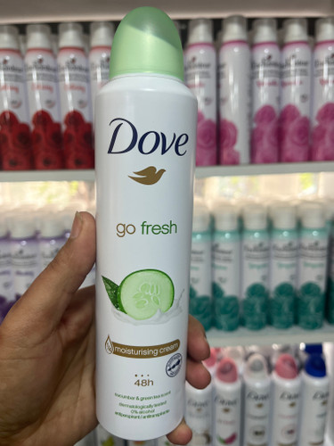 اسپری ضدتعریق زنانه داو مدل Go Fresh - رایحه خیار و چای سبز - بدون الکل (حجم ۲۵۰ میل)