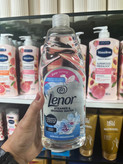 مایع اتو و بخارگر لِنور (Lenor) مدل Spring Awakening حجم ۱ لیتر