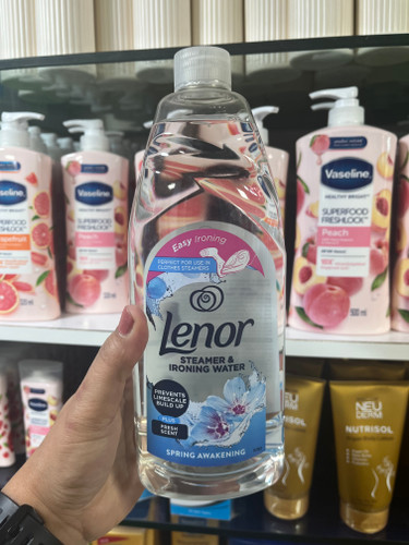 مایع اتو و بخارگر لِنور (Lenor) مدل Spring Awakening حجم ۱ لیتر