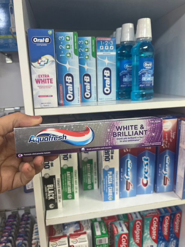 خـمـیـر دنـدان آکـوافـراش (Aquafresh) مـدل White & Brilliant حـجـم ۷۵ مـیـل