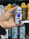 مـام رول زنانه نـیـوآ (Nivea) مـدل Black & White Invisible Clear حـجـم ۵۰ مـیـل