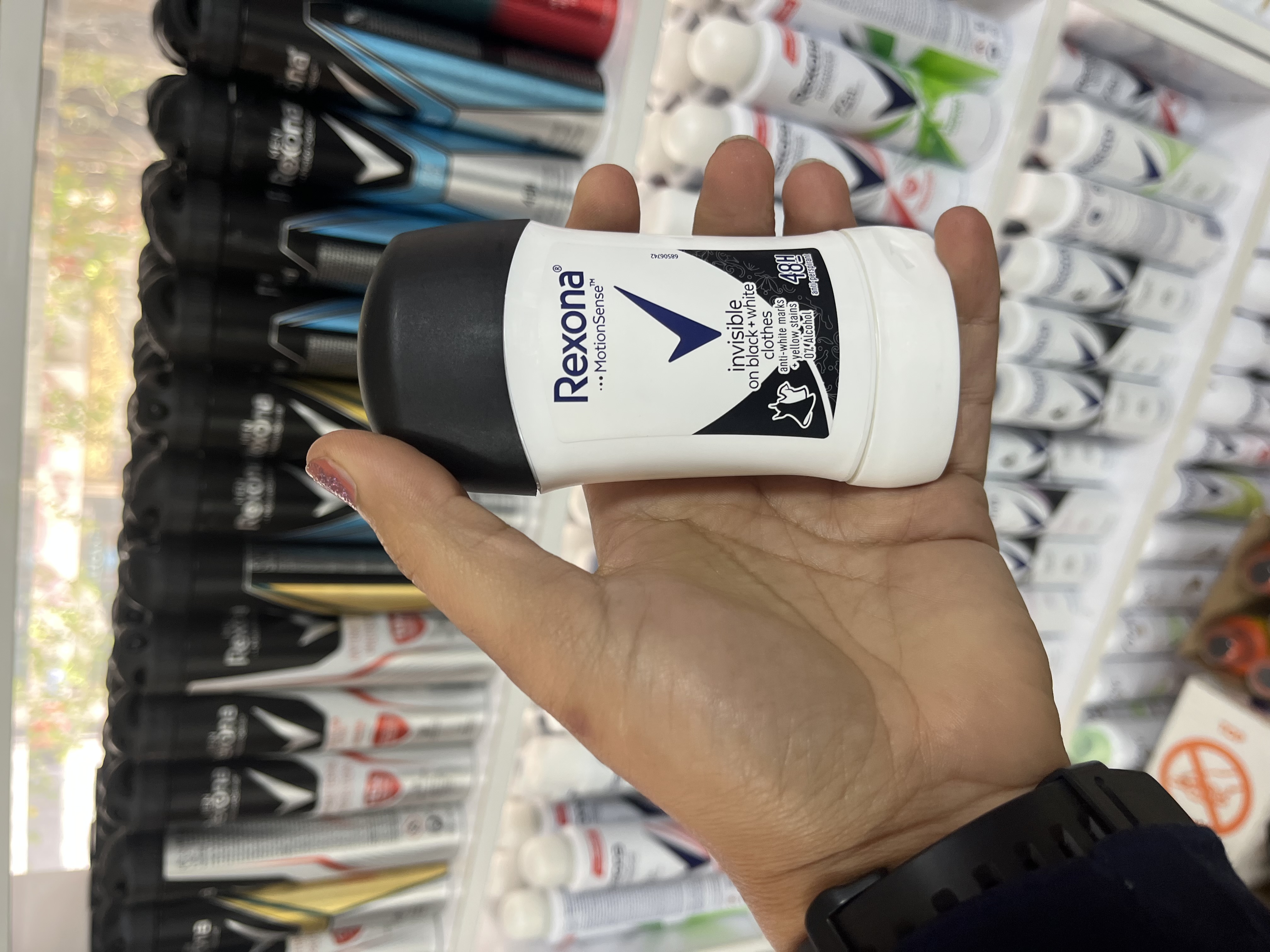 اسـتـیـک (مـام صـابـونی) رکسـونـا (Rexona) مـدل Invisible (ضـد لـک لـبـاس)