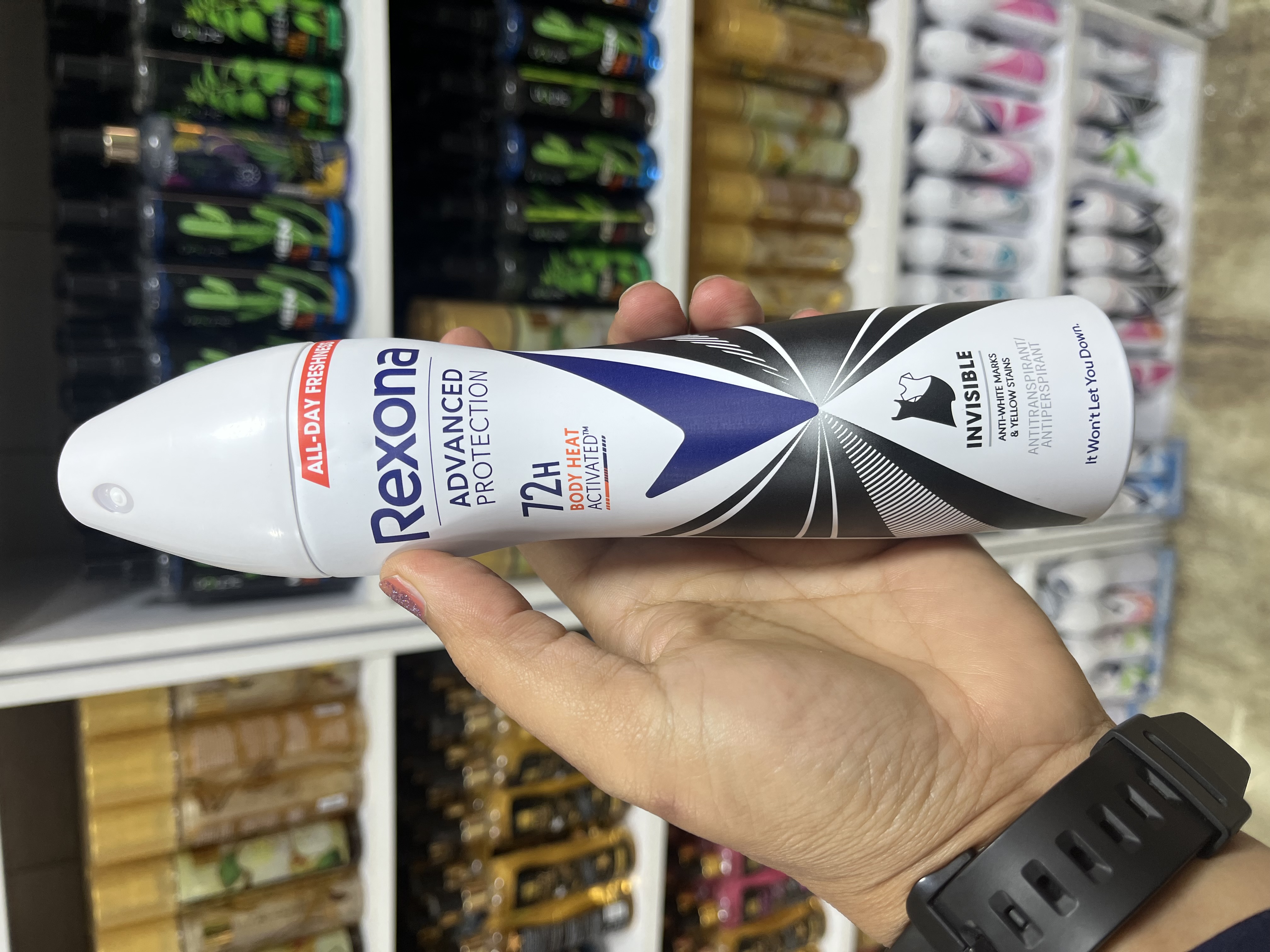 اسـپـری ضـدتـعـریـق رکسـونـا (Rexona) مـدل Advanced Protection Invisible حـجـم 200 مـیـل