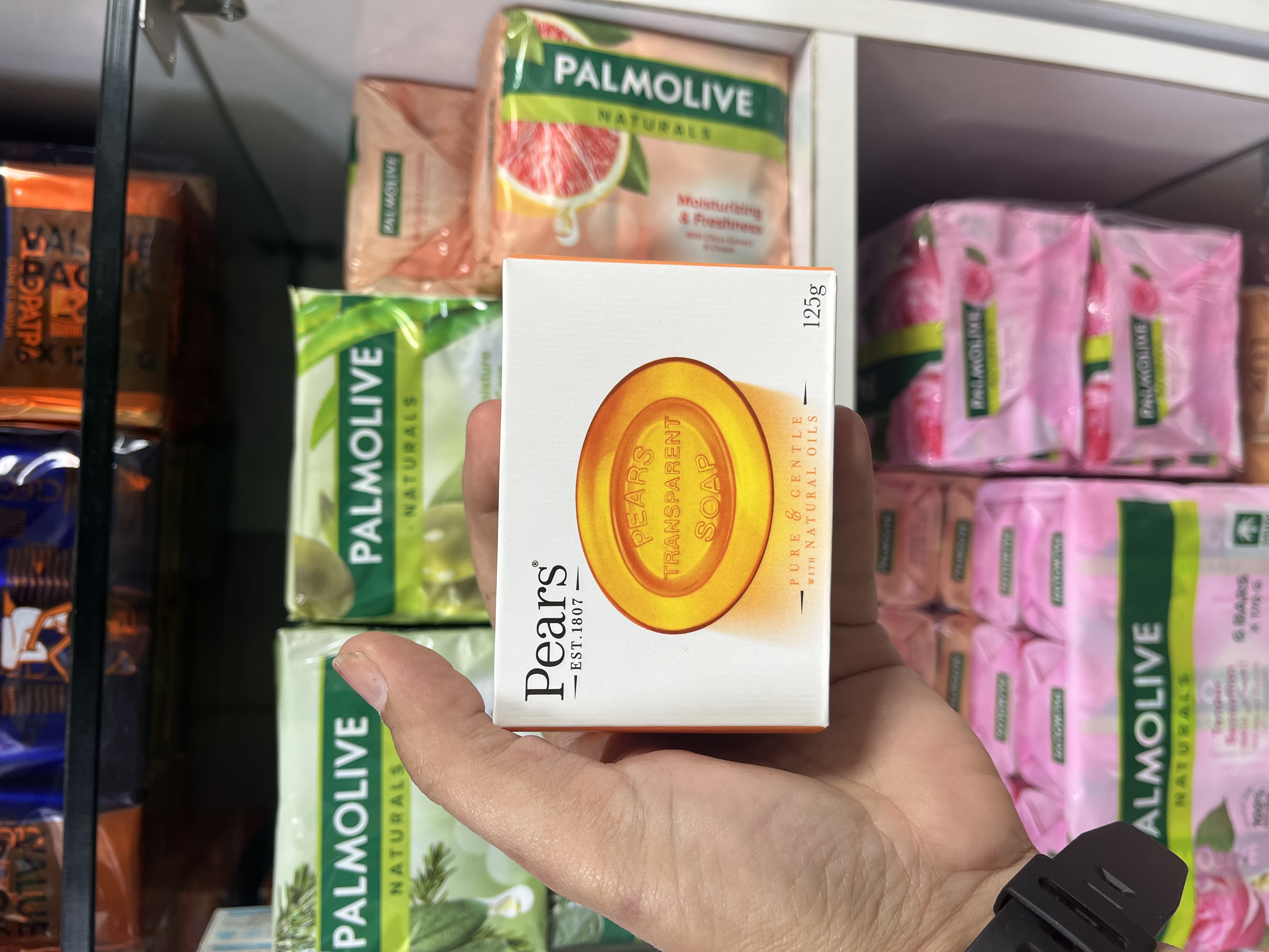 صـابـون شـفـاف و مـلـایـم پـیـرز (Pears) مـدل Pure & Gentle حاوی روغن‌های طبیعی - ۱۲۵ گرم