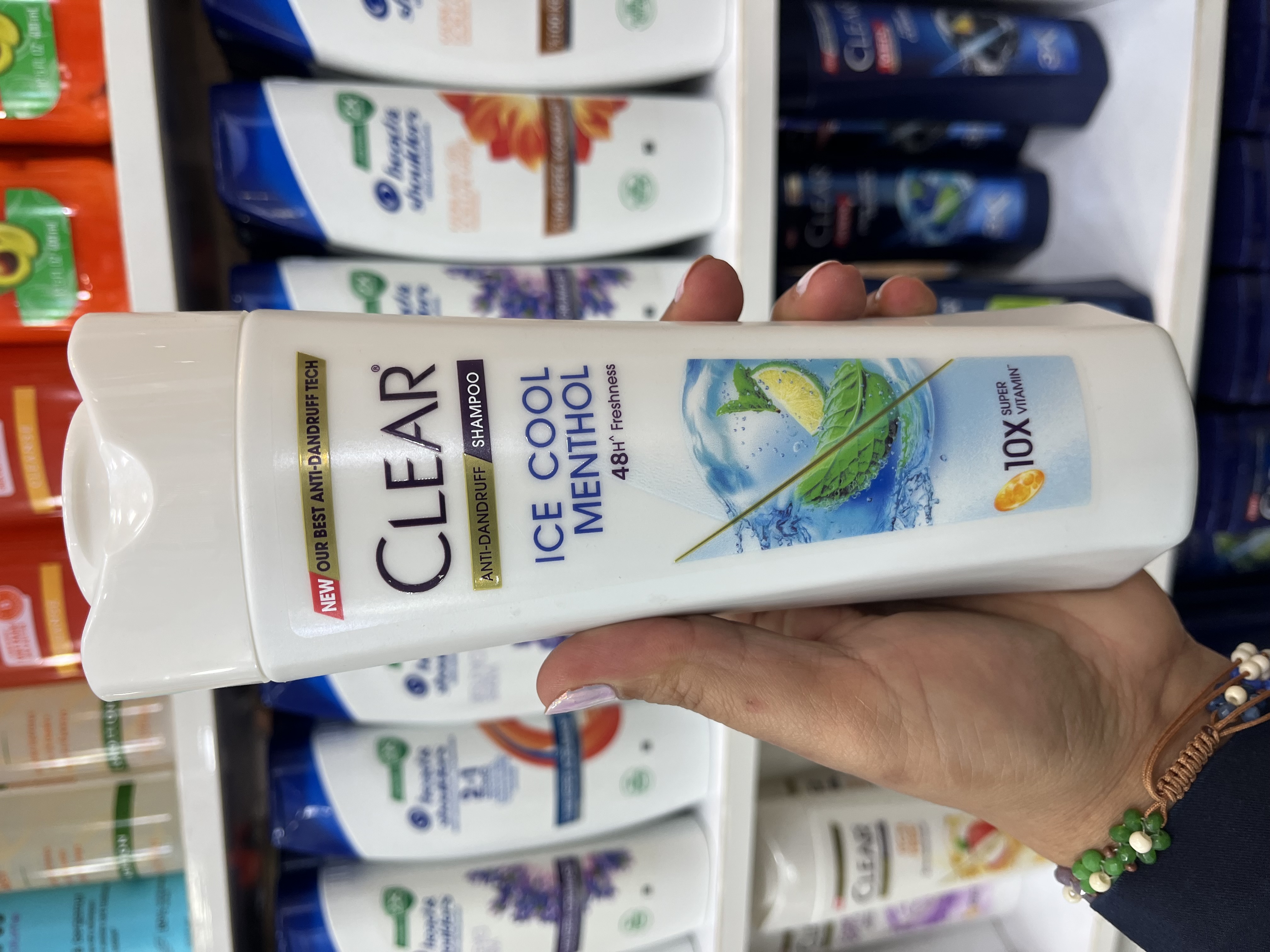 شامپو ضد شوره کلیر (Clear) مدل Ice Cool Menthol حاوی سوپر ویتامین حجم ۳۱۵ میلی‌لیتر