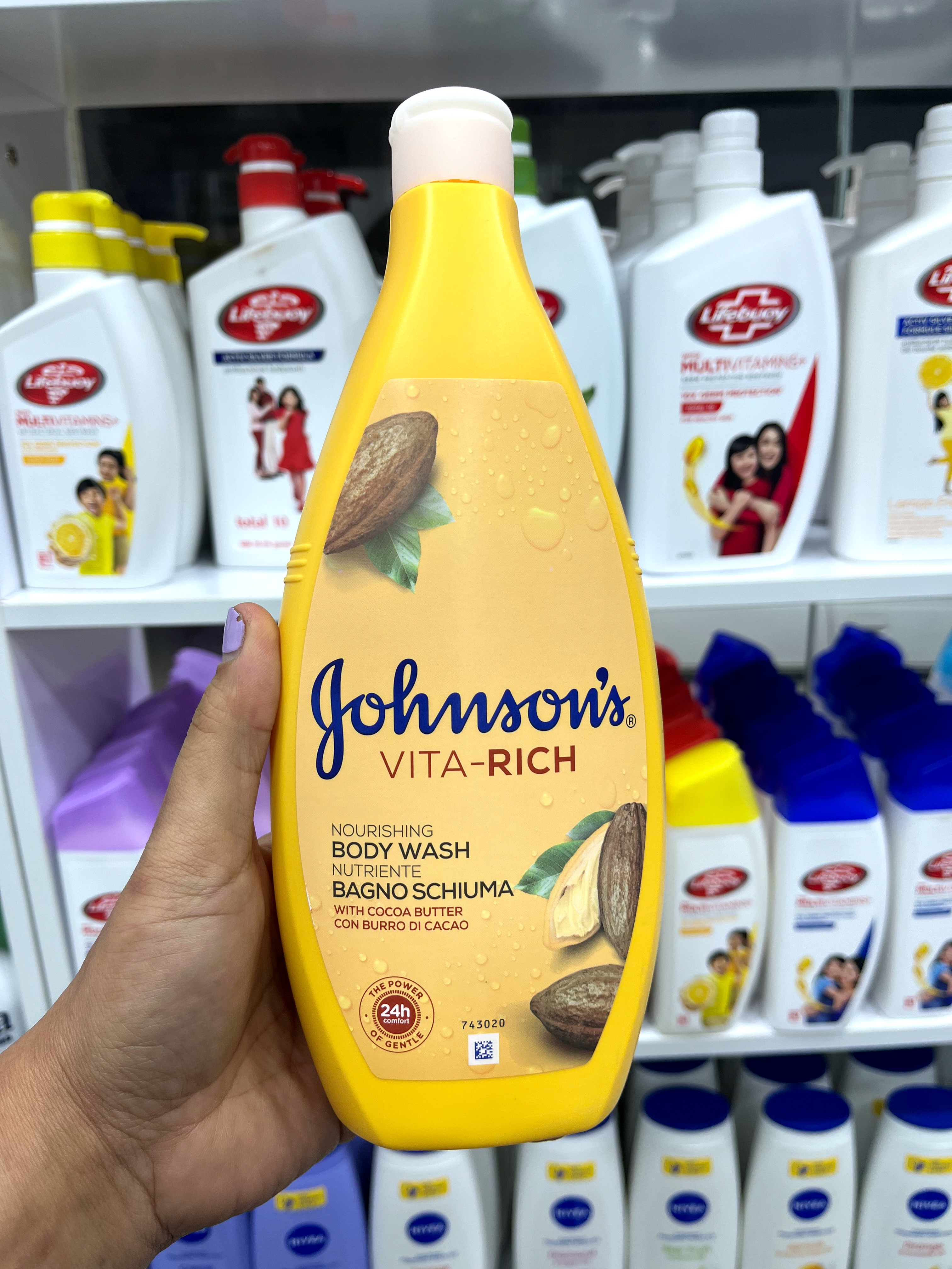 شامپو بدن جانسون (Johnson’s) مدل Vita-Rich مغذی با کره کاکائو - ۷۵۰ میلی‌لیتر (ساخت ایتالیا)