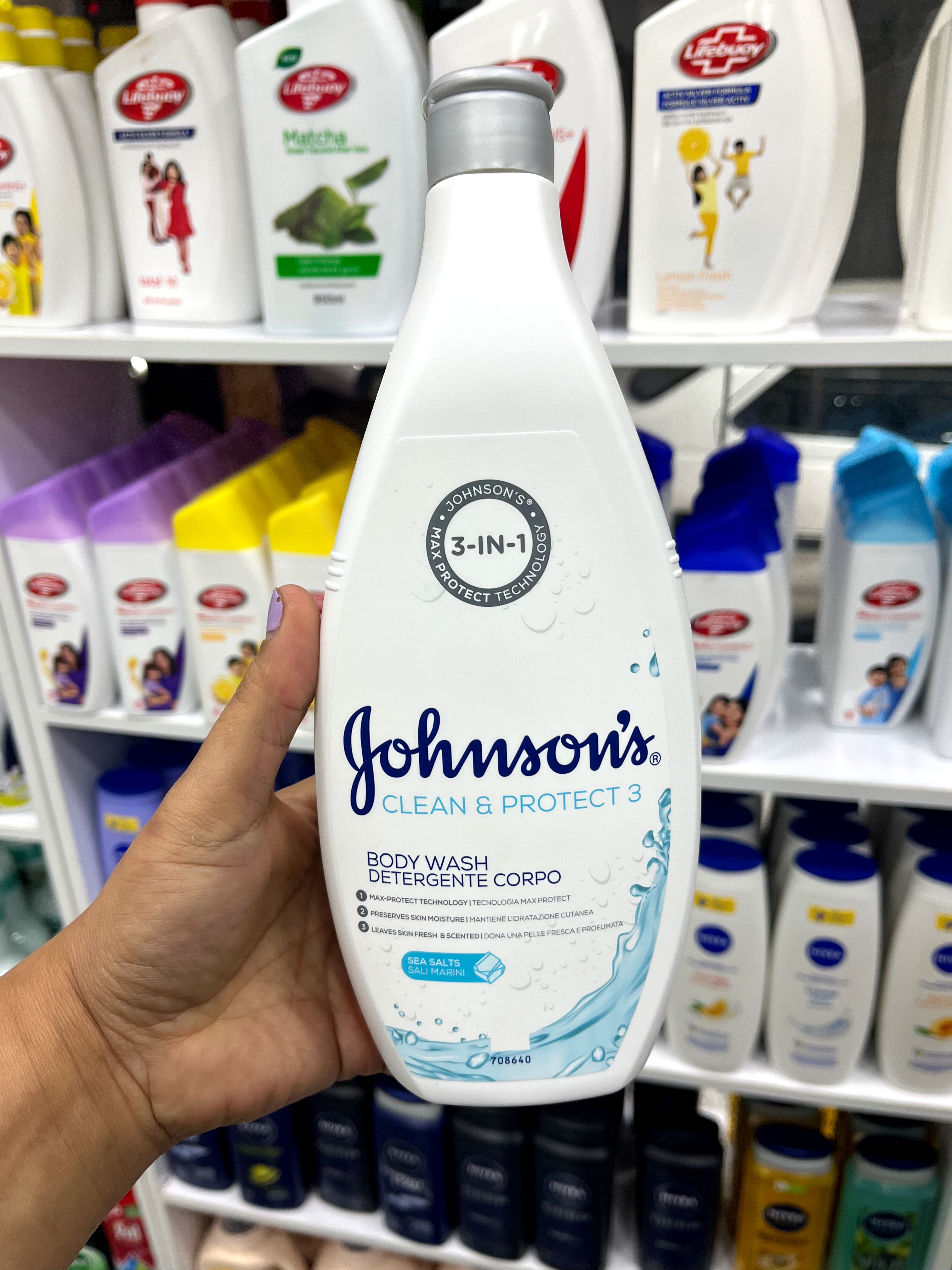شامپو بدن جانسون (Johnson’s) مدل Clean & Protect 3 با رایحه نمک‌های دریایی - ۷۵۰ میلی‌لیتر (ساخت ایتالیا)